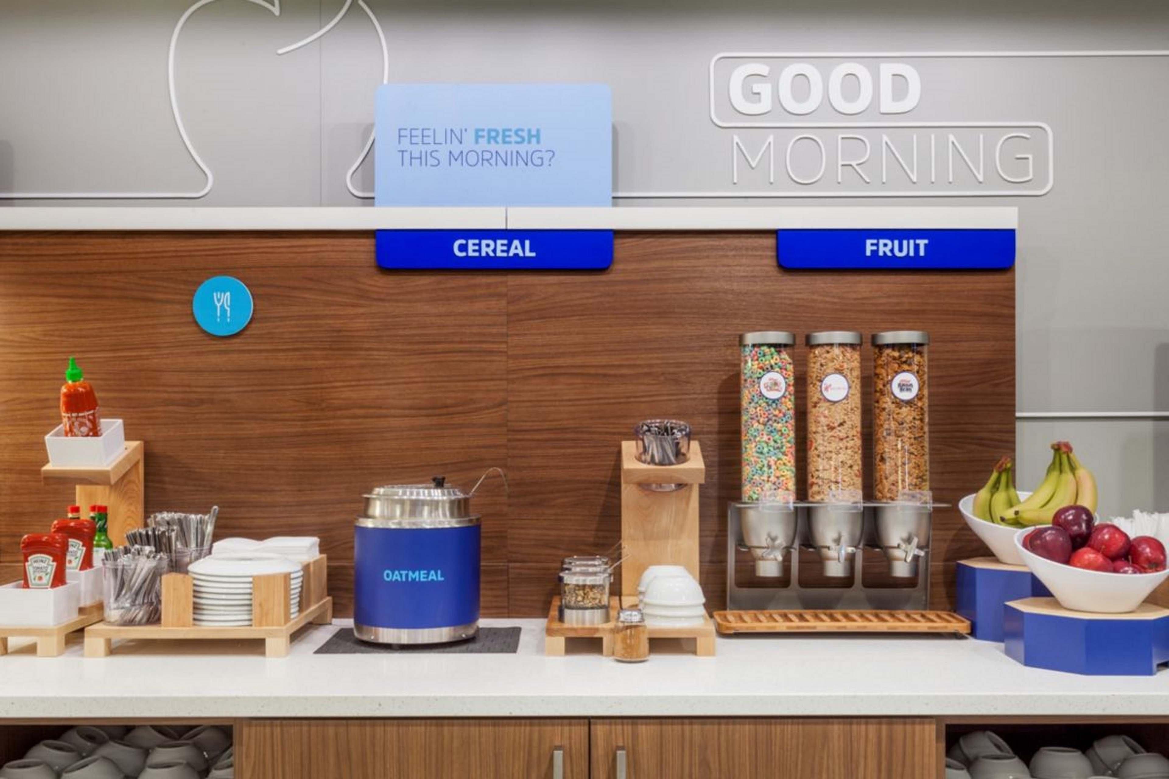 Holiday Inn Express Hotel & Suites-North East By Ihg Zewnętrze zdjęcie
