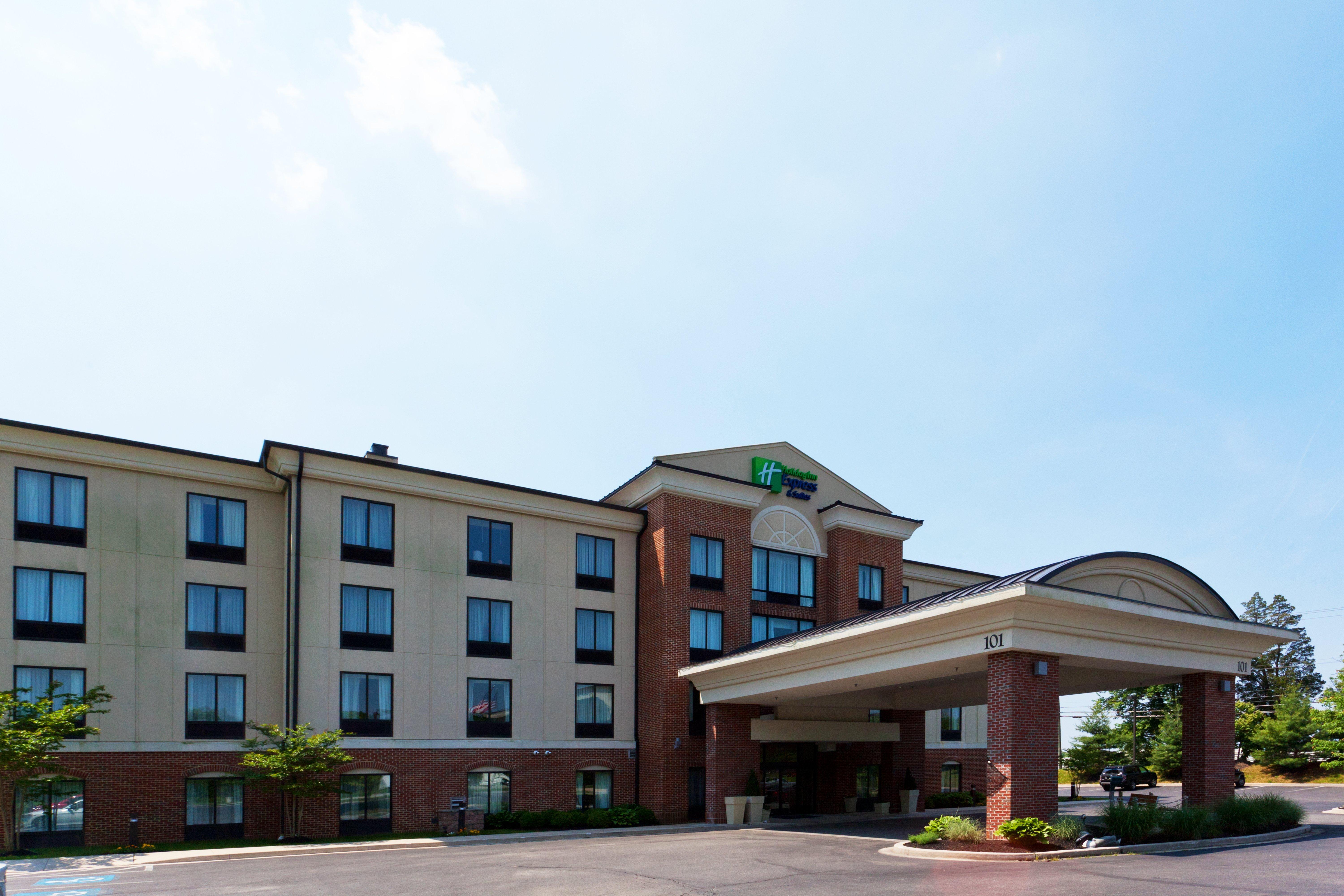 Holiday Inn Express Hotel & Suites-North East By Ihg Zewnętrze zdjęcie