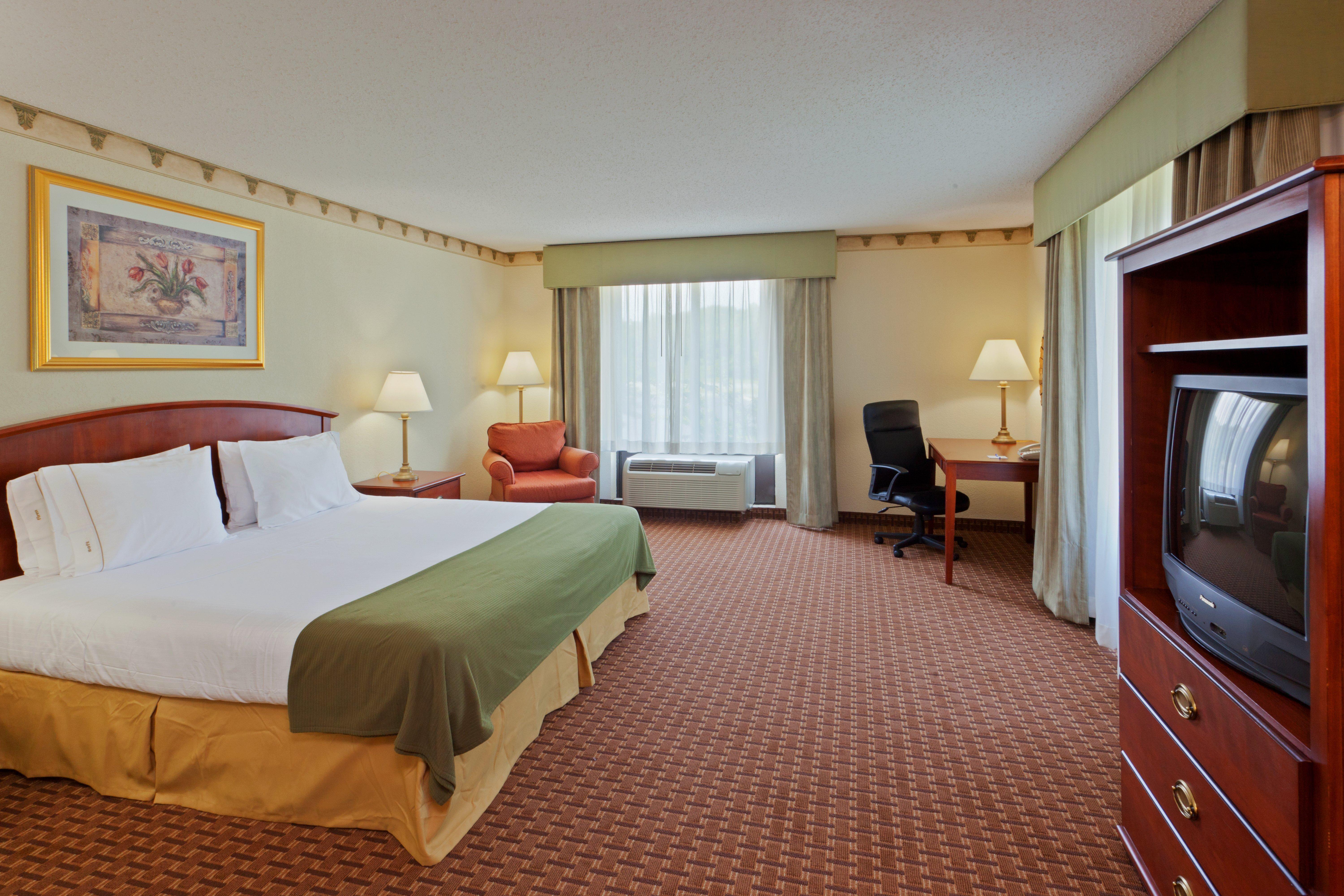 Holiday Inn Express Hotel & Suites-North East By Ihg Zewnętrze zdjęcie